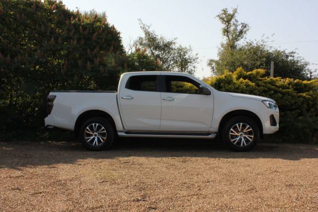 2025 Isuzu D-max 1.9 DL40 Double Cab 4x4