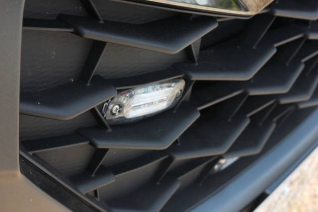 2025 Isuzu D-max 1.9 V-Cross Commercial 4x4 Auto